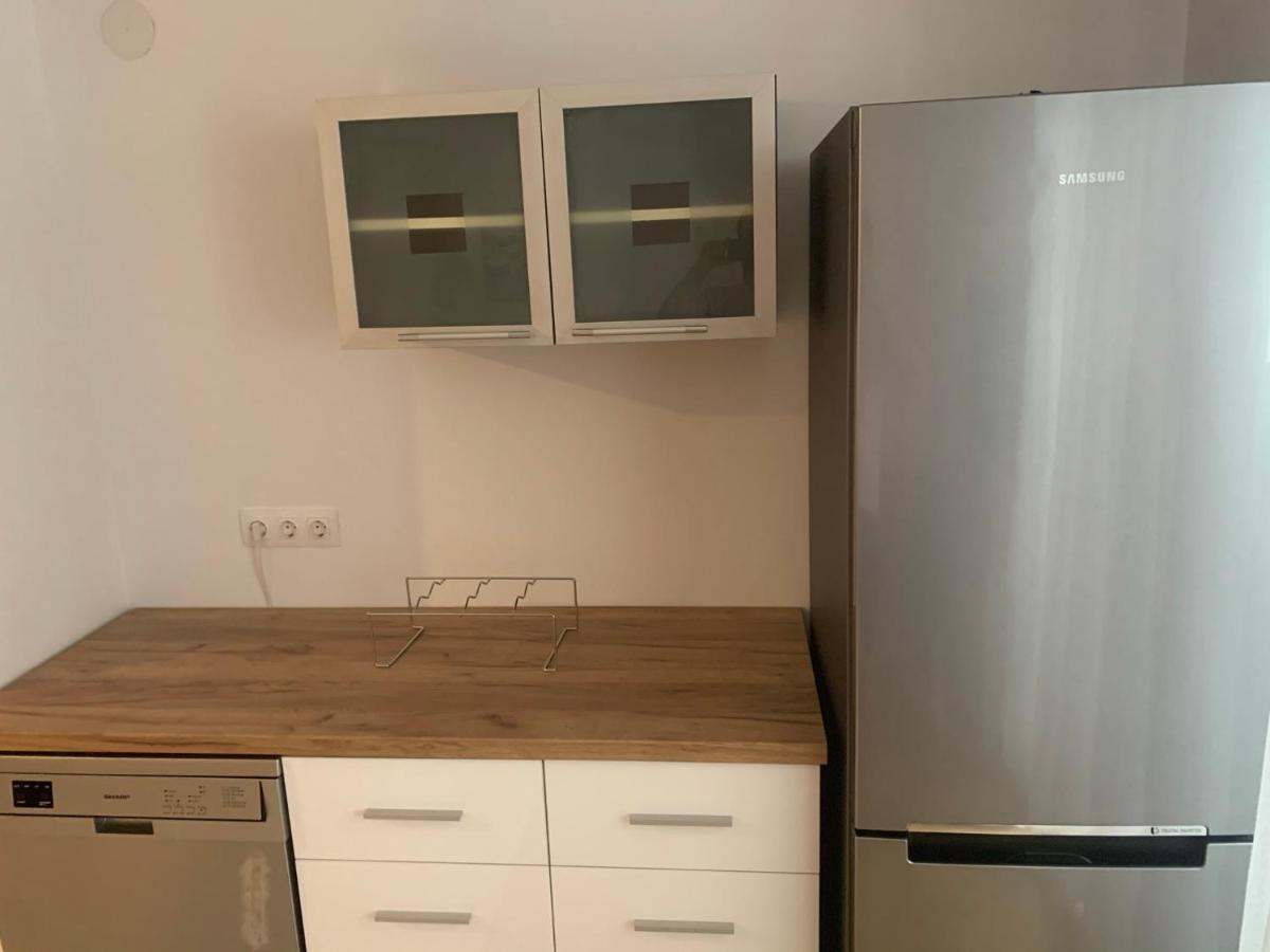 פלוייסטי Ioana Home מראה חיצוני תמונה